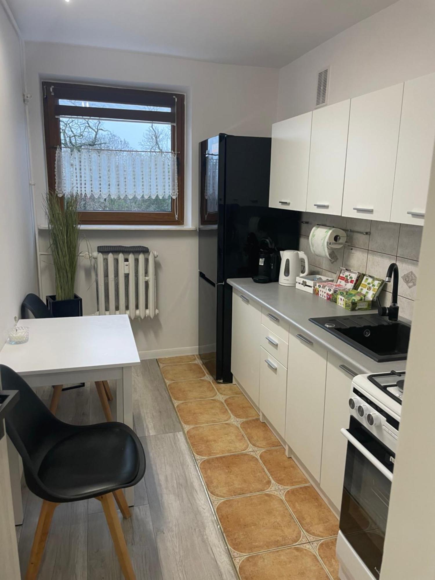 Apartament 2 Pokojowy W Centrum Miasta Żagań Exterior foto